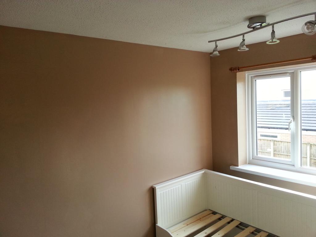 SmaltoUK's tweet photo. Job complete, Stone Staffordshire. #sparerroom #dulux #cookiedough https://t.co/VveBtUu7Du