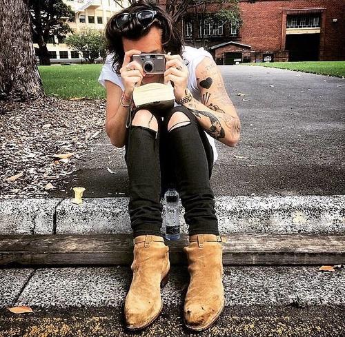 comicheroharry's tweet photo. 😍 #AMAs1D https://t.co/BVSNlwUtyE