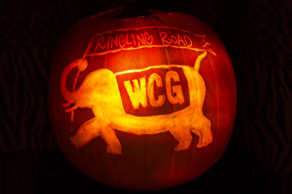 MrsAnthony7911's tweet photo. William Clark Green pumpkin contest #WCGPumpkin #WilliamClarkGreen #RinglingRoad @WilliamCGreen https://t.co/4RQwlaYzNr