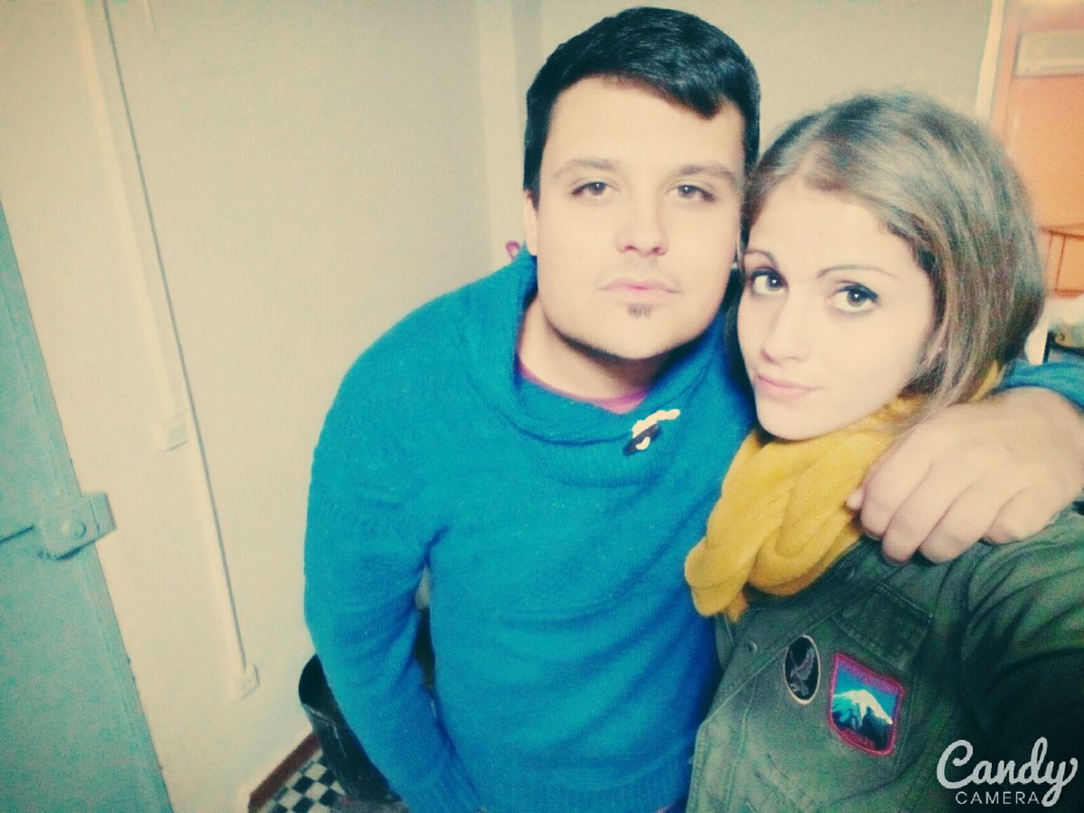 Aleex_negri's tweet photo. Tequiero vida mía!💜💑 #BuenViernes https://t.co/UIOLyDjBpm