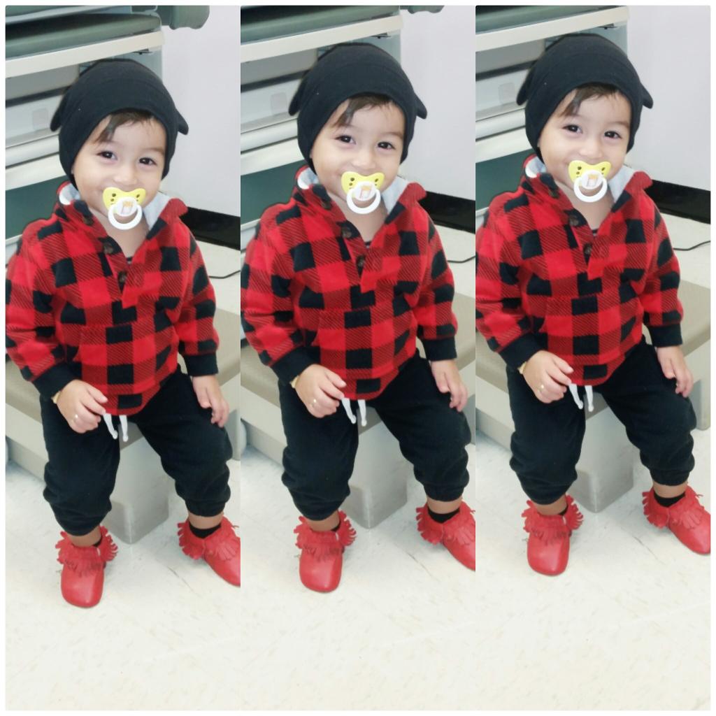 vanematty61's tweet photo. #Cosito_de_mami #17😘😍 
Lindo dia con mi niño☔💧💧🌂 https://t.co/wosjO50o7Q