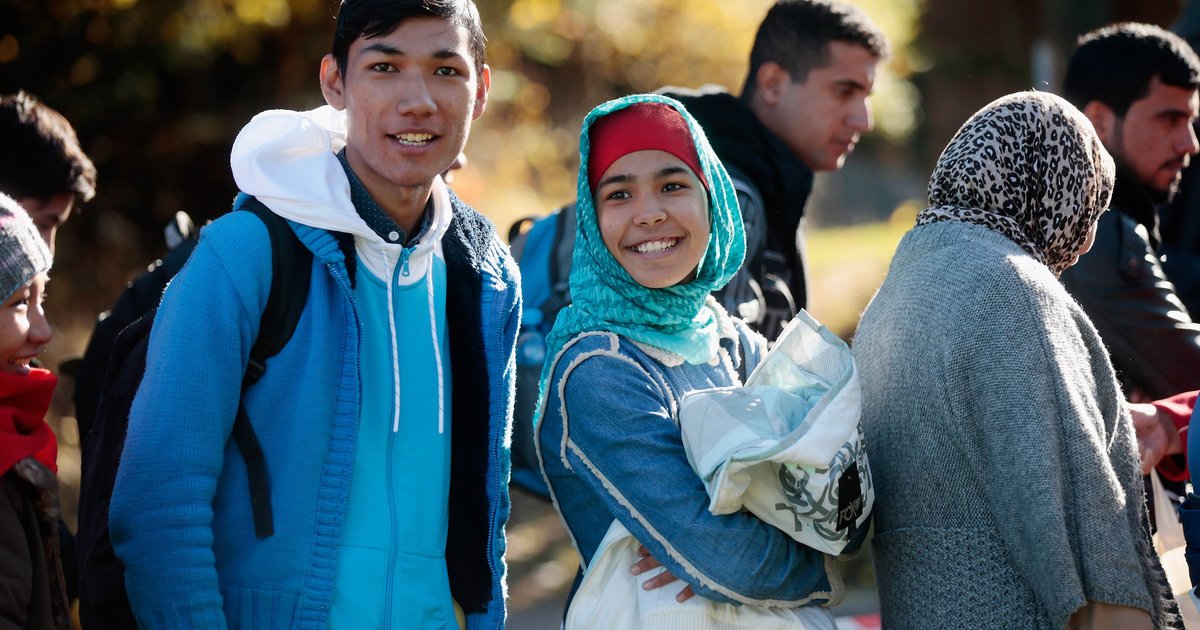 HuffPost's tweet image. This online university was created to help refugees integrate into German society huff.to/1GBINWu