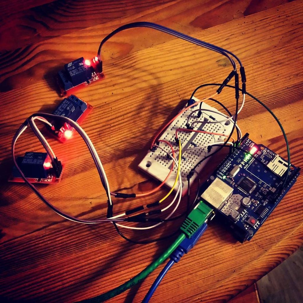 insta_arduino's tweet photo. https://t.co/oRGgiEqVfA - #arduino #arduinouno #arduinor3 #ethernet #shield #relay #led #… https://t.co/g05xh6dWum https://t.co/Bh3Qwz6nF0
