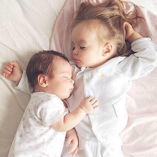 OurFutureBaby's tweet photo. Sibling Love ❤️ https://t.co/PG1w0BS6Vp