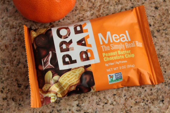 ANationOfMoms's tweet photo. Knee deep in leaves! Taking time to refuel. #PROBAR #fueledbyprobar #simplyreal #organic @THEPROBAR https://t.co/MM5uBjnPqu