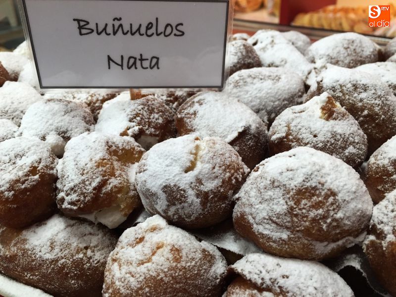 SArtvALDIA's tweet photo. Pastelerías La Madrileña, culto dulce para el Día de los Santos https://t.co/m7U5lkYUpC https://t.co/Pxf2RNHgDm