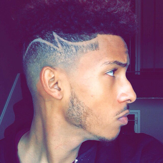 sn_faze's tweet photo. When ya barber nice af ✂️💈 https://t.co/mD1zPTrknI
