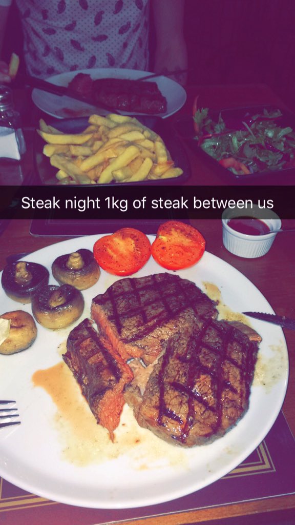 chottie29's tweet photo. Who loves steak!! 1kg between us #TheStationInn #Marshbrook #ButcherAndGrill https://t.co/Q9SJXgBRf4