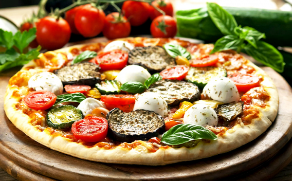 Bowling_Golden's tweet photo. “Pizza &amp; Bowling”,il modo indiscutibilmente più spensierato di trascorrere momenti di allegria!
#Torino #avigliana https://t.co/RWnrRkPuNm