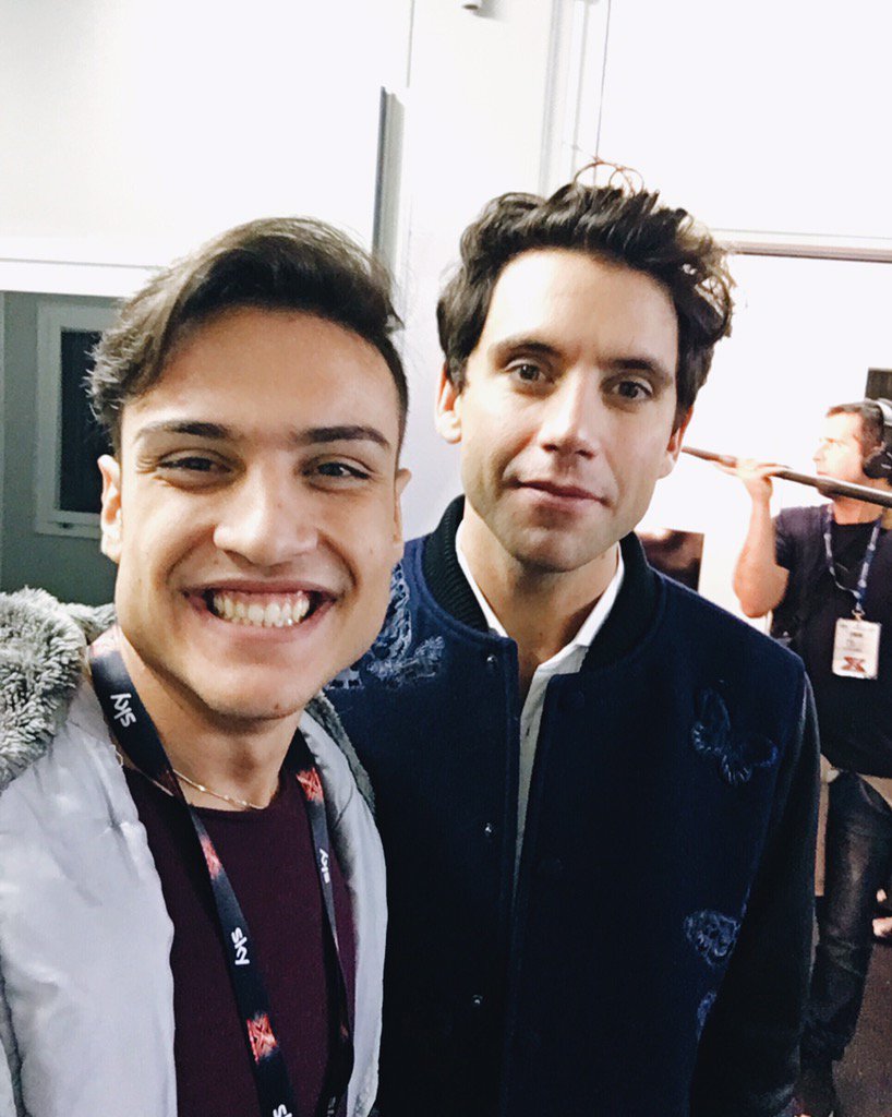 simone_paciello's tweet photo. Mica è Mika? https://t.co/LClRha85QU