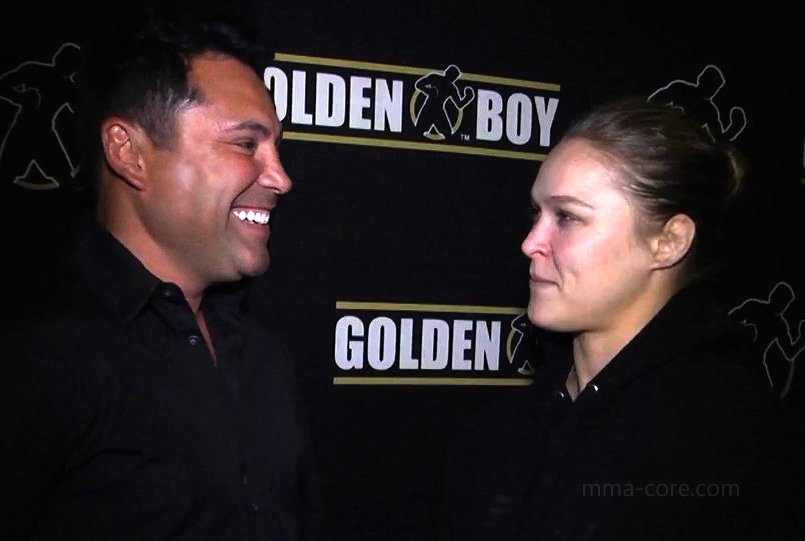 Oscar De La Hoya Ready to Promote Ronda Rousey in Boxing
watch here: mma-core.com/v/10111852
