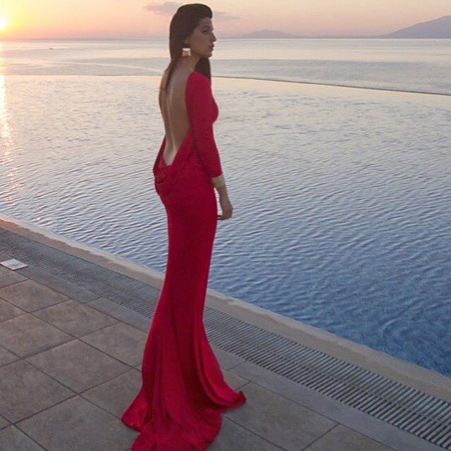 Kourvosieur's tweet photo. Gorgeous ❤️SOPHIA❤️gown also in black https://t.co/Al19K2fro8 https://t.co/t1rNjC6cCF