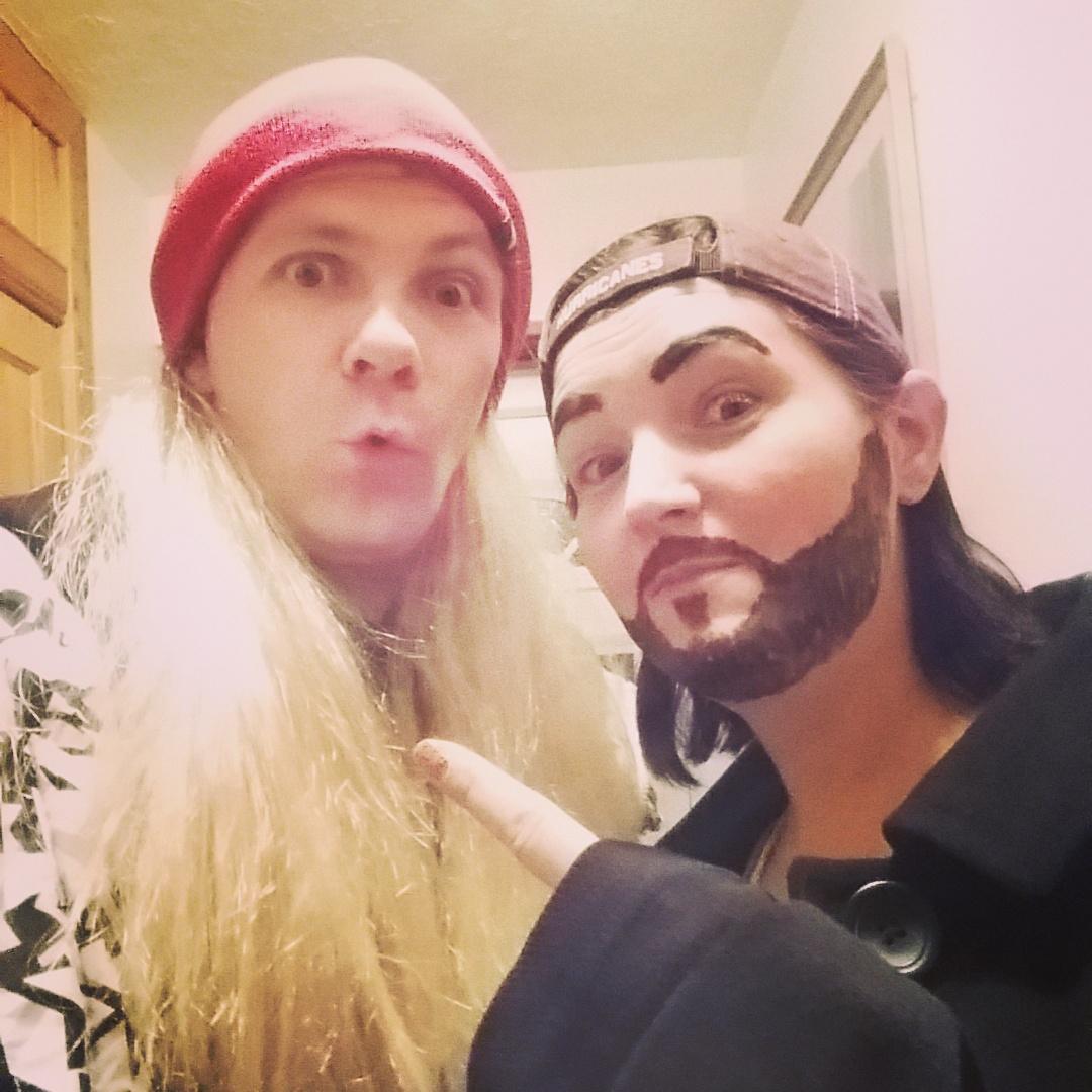The_Number_90's tweet photo. Halloween party time! Me and my wife. #SnootchieBootchie https://t.co/Is1KgRuxgd