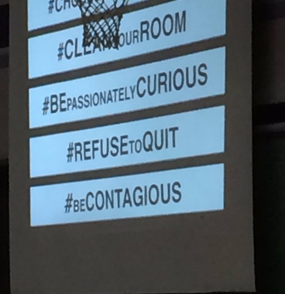 MrNineteen99's tweet photo. #BeContagious 😂 https://t.co/fLJRf8ooni