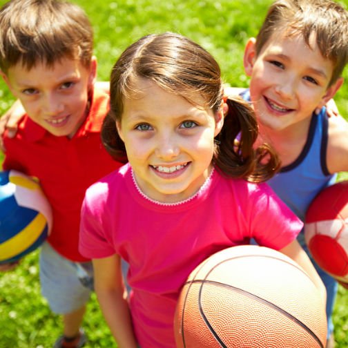 HSpecialSurgery's tweet photo. PT Kelsie Ganshert offers her expertise on the benefits of #crosstraining for #children: https://t.co/QvkqiNBISr. https://t.co/c1h08Ptb2e