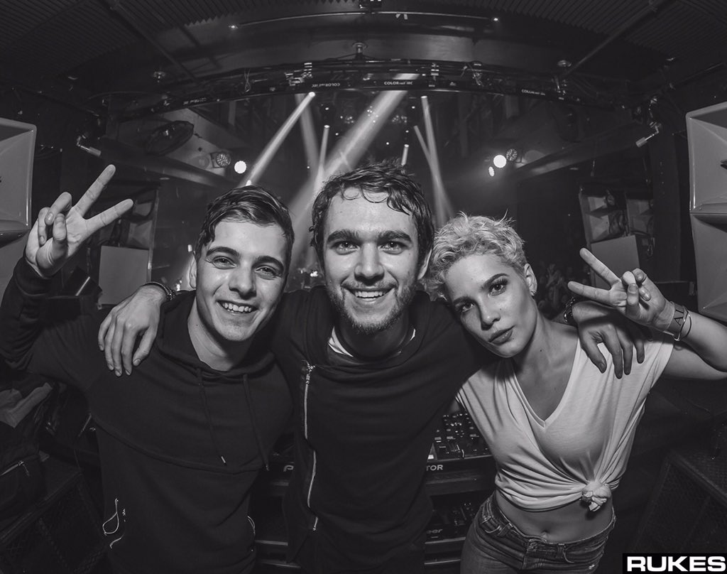 EDMsauce's tweet photo. . @Zedd Brings Out @MartinGarrix As Special Guest During Tour

https://t.co/3GseYLmyTp https://t.co/LHSKN6Ge08