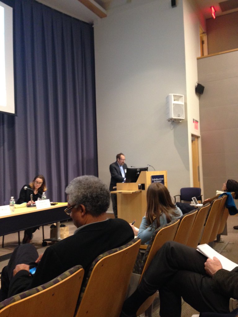 araujohistorian's tweet photo. Now @jwolfe504 presenting "Slavery and the Politics of Race in 19th-Century Central America” at #GLC2015 https://t.co/ezptzBTYGO