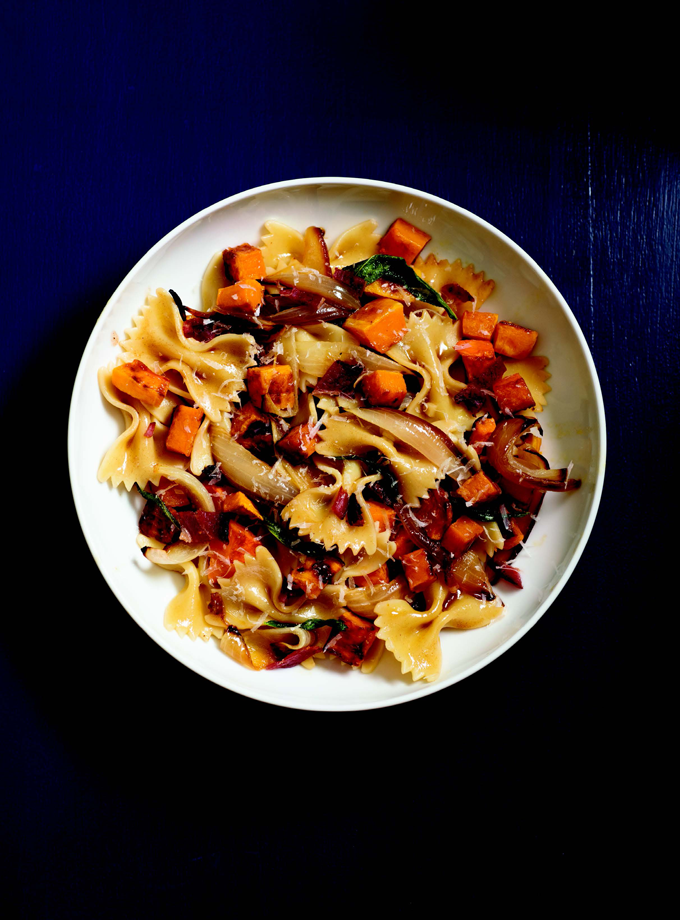 We're warming up a cool day w @alanachernila's Pasta w Butternut Squash &amp; Sage Brown Butter ow.ly/U3wFE