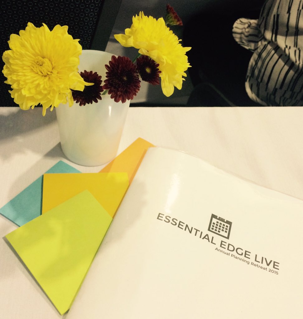 AnnetteShope's tweet image. Excellent 2day Planning Retreat '15 @Essential_Edge @heathereallen #raleigh#artists dream it, PLAN it, live it! $$