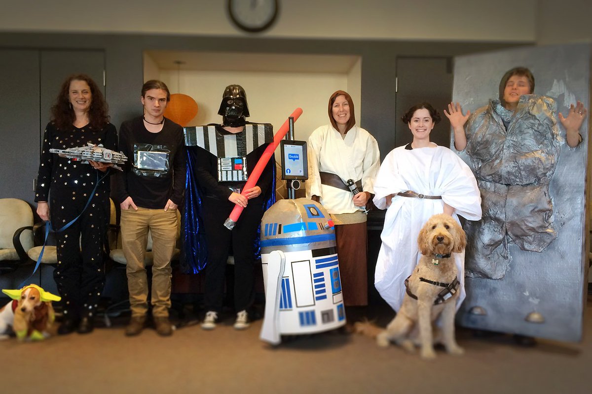 EXPLOLive's tweet photo. #HappyHalloween from us to you! https://t.co/cYuMBNPxf5 #ExploSpirit #Yoda #StarWars #Spices #KoolaidSquad https://t.co/VqM2uhaMba