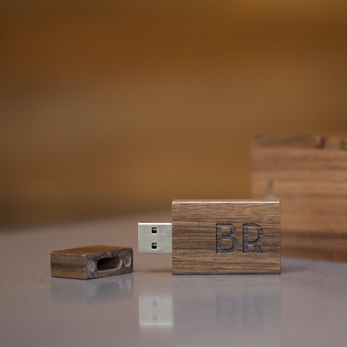 bad_robot's tweet photo. RT for a chance to win a personalized flash drive, laser cut at the Bad Robot Workshop! https://t.co/Hf5DF7VjFh