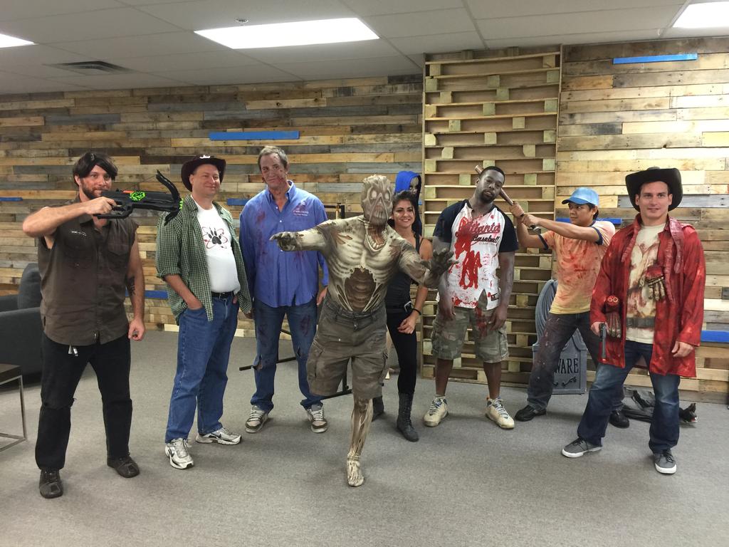 VictorLazaroBG's tweet photo. @MyBlueGrace IT Department as the cast and crew of #TheWalkingDead
#BOOGRACE15 #myBOOGRACE15 #halloween2015 https://t.co/taP8Lm5QKF