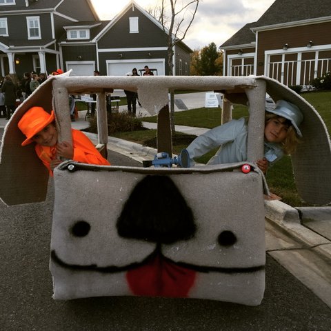 jbukey75's tweet photo. @Chris10TV #dumbanddumber #harryandlloyd #trickortreat2015 https://t.co/qmNRpEWgW4