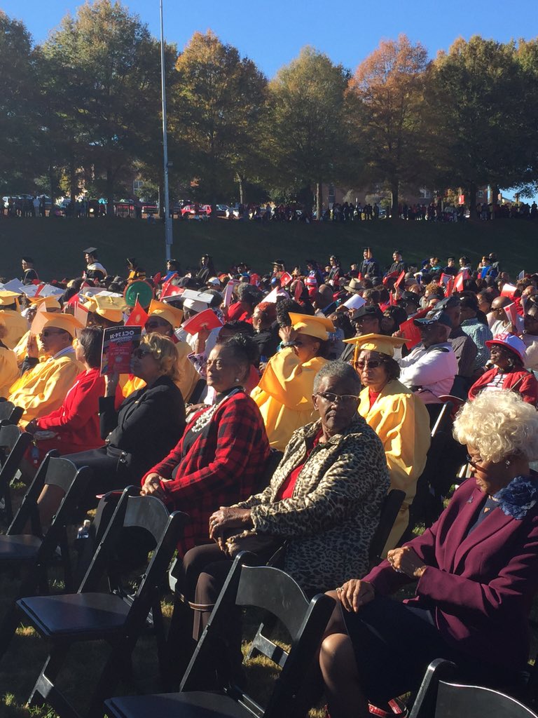 BarbeeOakes's tweet photo. Honored to represent the WFU Family at installation of WSSU Chancellor Elwood Robinson this fabulous afternoon! https://t.co/0EqXFz9kmg