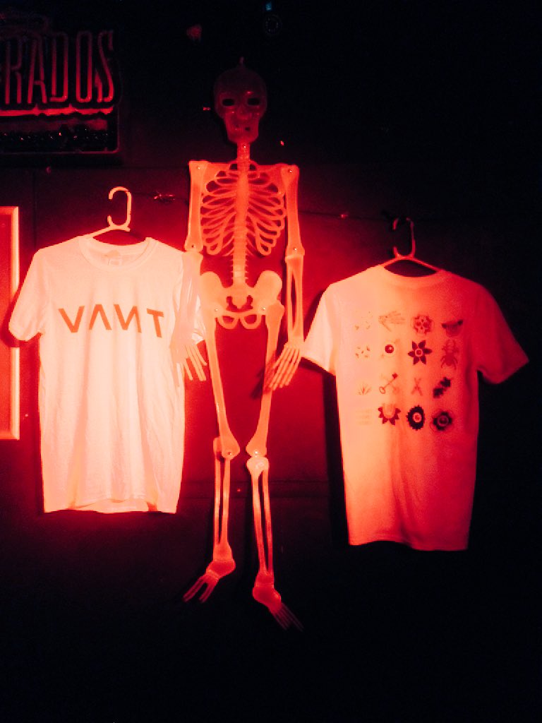 greeniedrums's tweet photo. Playing @theduchessyork tonight. Some spooky merch on offer. #york #spookymerch https://t.co/0kndm4aysQ