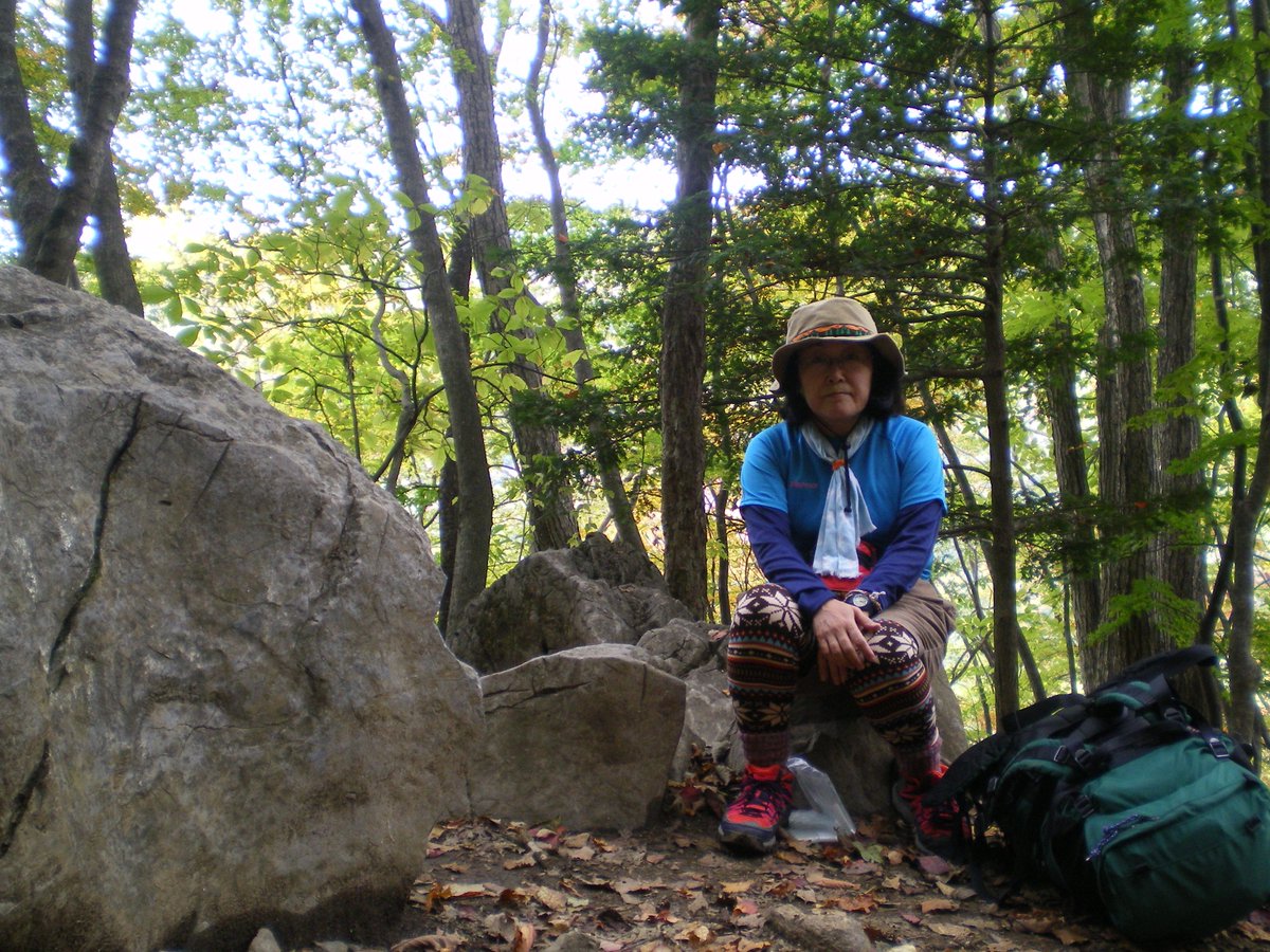 熊沢正子 Pa Twitter ちょうど3年前の昨日 今日が 私の 週一 なるべく 山歩き の始まりだった あのころから まったく 進歩 していない むしろ 体力的には 後退 しているかもしれない T Co Suriiwyyk1