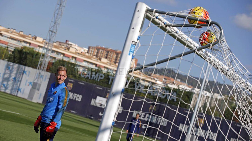 FCBarcelona_es's tweet image. [FOTOS] Las mejores imágenes de la sesión preparatoria de este viernes ow.ly/U38X0