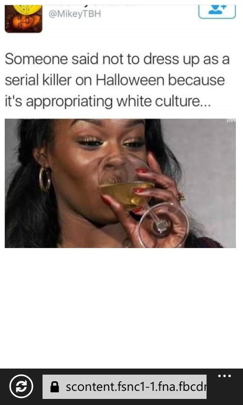 VivaLaTrans's tweet photo. Lol @AZEALIABANKS 😂😂😂 https://t.co/N6KXpuGdmS