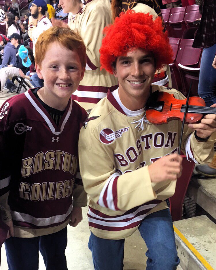 bcfiddlekid's tweet photo. Bucket List: Be someone's Halloween costume ✅ https://t.co/wJDIZMBDJa