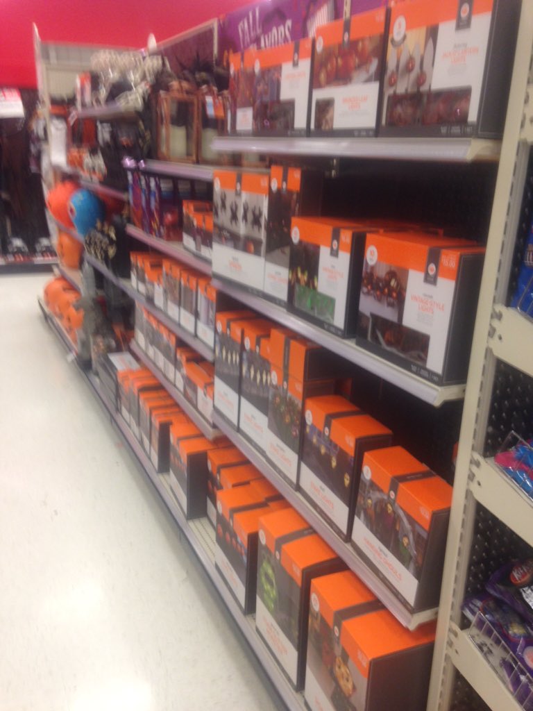 Killin' seasonal sales and brand!! #2DaysToGo <a href="/RodneyLast/">Rodney Lastinger</a> <a href="/AmyMaigret/">Amy Maigret</a>