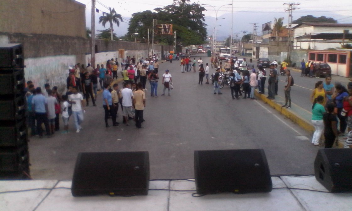 Zona Verde Radio show. Ecología, reggae.SINCE 2004 tweet media
