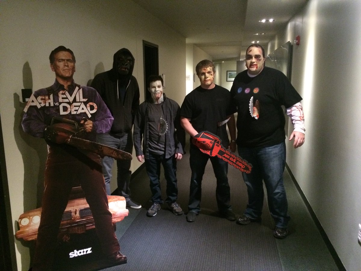 STARZCareers's tweet photo. Happy Hallows' Eve from Starz #LifeAtStarz #Halloween #WorkPerks https://t.co/8EKg3Zg59j
