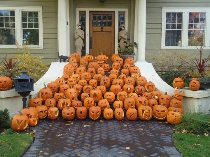 BVEP's tweet photo. #Halloween in #Boise, check out this great story: #HarrisonBlvd Still Haunting Boise: https://t.co/qGIZiYHjof https://t.co/5pat6LPSSC