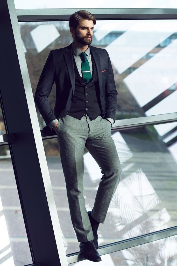 Sign up for our launch at manspurview.com to win one of 50 designer watches we'll be giving away #Mensfashi…