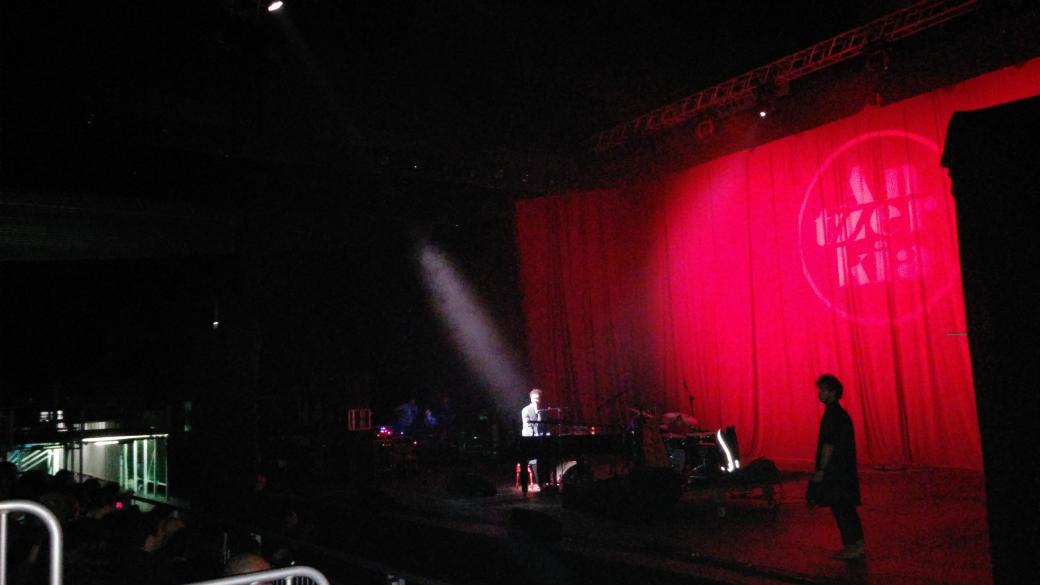 AbascalVic's tweet photo. @MrBClementine impresionante en @BEC_Bilbao @BIMEnet #BIMElive https://t.co/MJtNF5FJqk