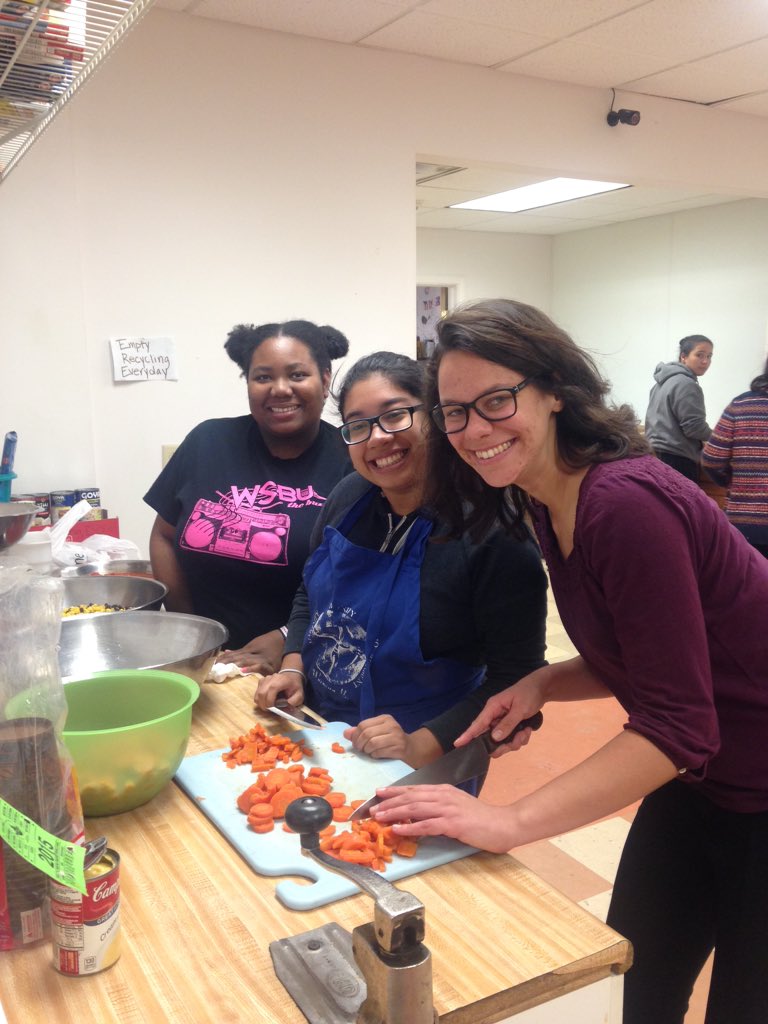 STBONAFCA's tweet photo. We met some awesome people and had a great time serving at the Warming House today! https://t.co/r4DOZLqhJ1