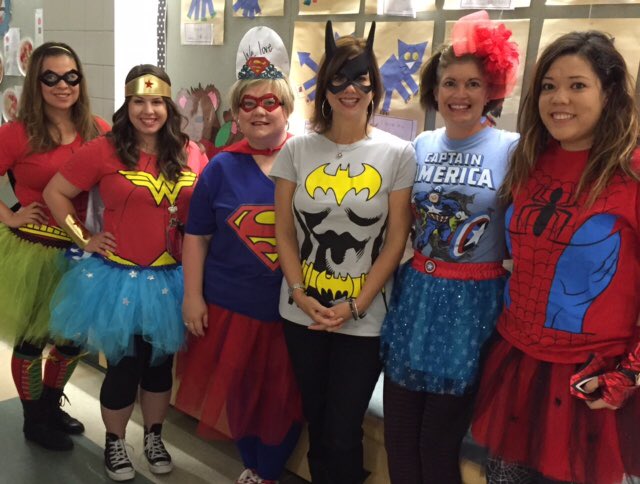 Bluebonnet_ES's tweet photo. Our teachers and staff had just as much fun as the kiddos! #StorybookCharacterDay https://t.co/pOexURdCdL