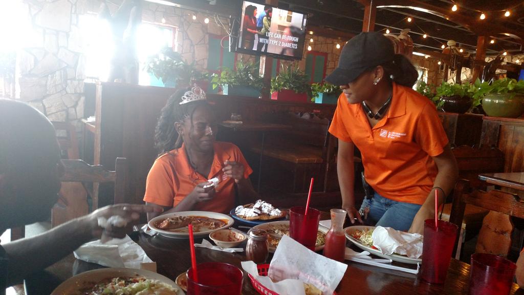 jasteadhamthd93's tweet photo. Happy birthday to a great mea Shanda @dsmithTHD93 store 2902 n Jackson ms https://t.co/9kaN7oXGXS