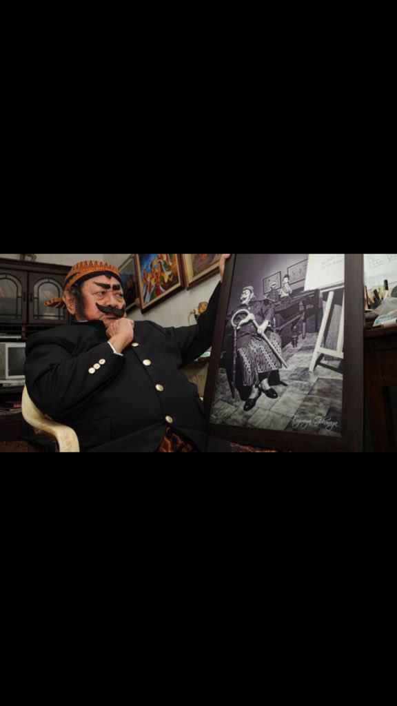 bungakeciil's tweet photo. Selamat jalan Pak Raden,Terimakasih untuk semua karya2nya,berkat bapak masa kecil kami bahagia #RIPPAKRADEN https://t.co/wk8Leemszj