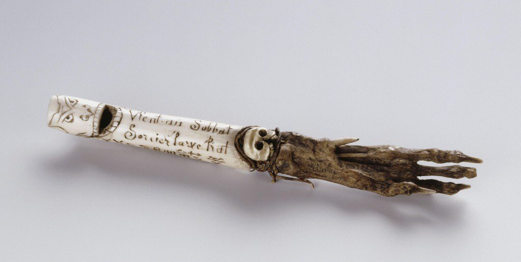 Heksenfluit - witch flute, w death’s head &amp; rat leg, ca. 1850, Museum aan de Stroom, Antwerpen, pic Louis de Peuter