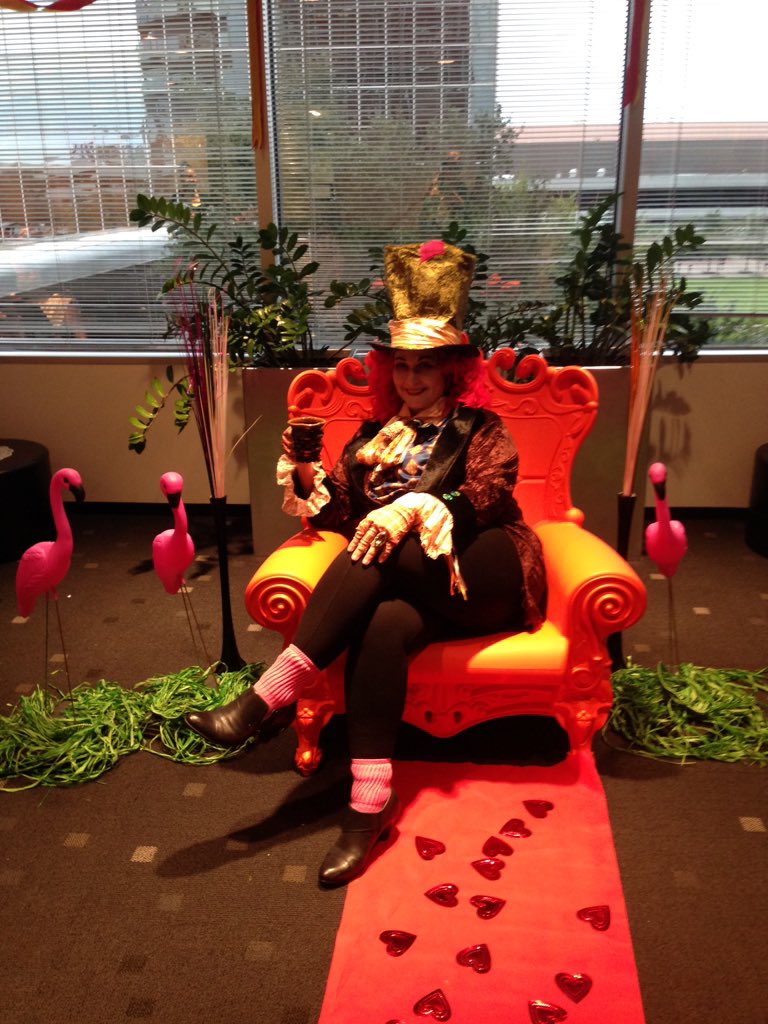 FKP_ColetteD's tweet photo. Going #downtherabbithole @fkparchitects #halloween2015 https://t.co/6cBjTRy4UT