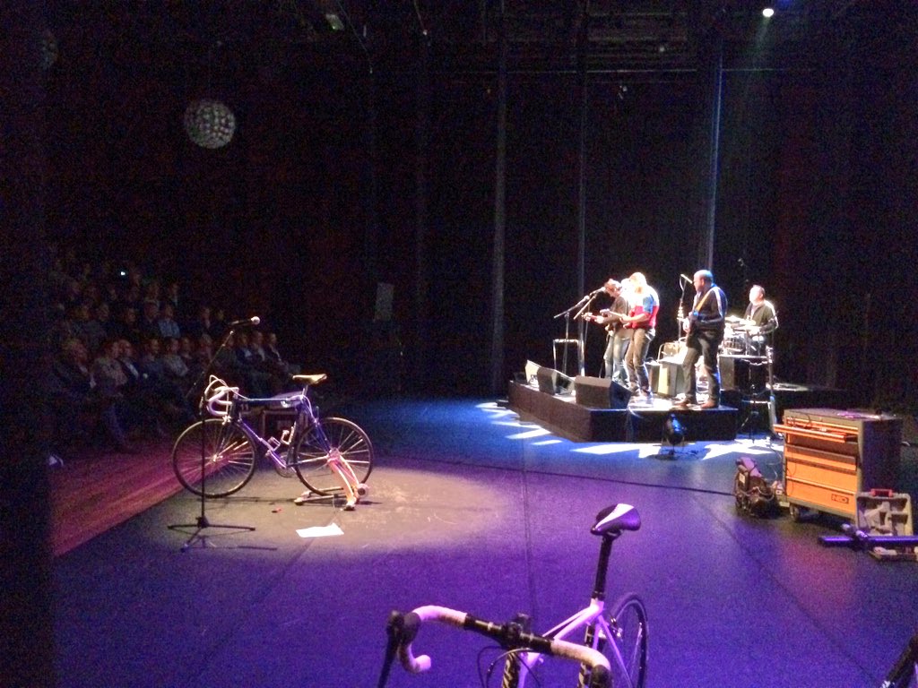 Dank Nijverdal e o voor twee heerlijke avonden <a href="/demuurontour/">demuurontour</a>! <a href="/RobHarmeling/">Rob Harmeling</a> &amp;co!