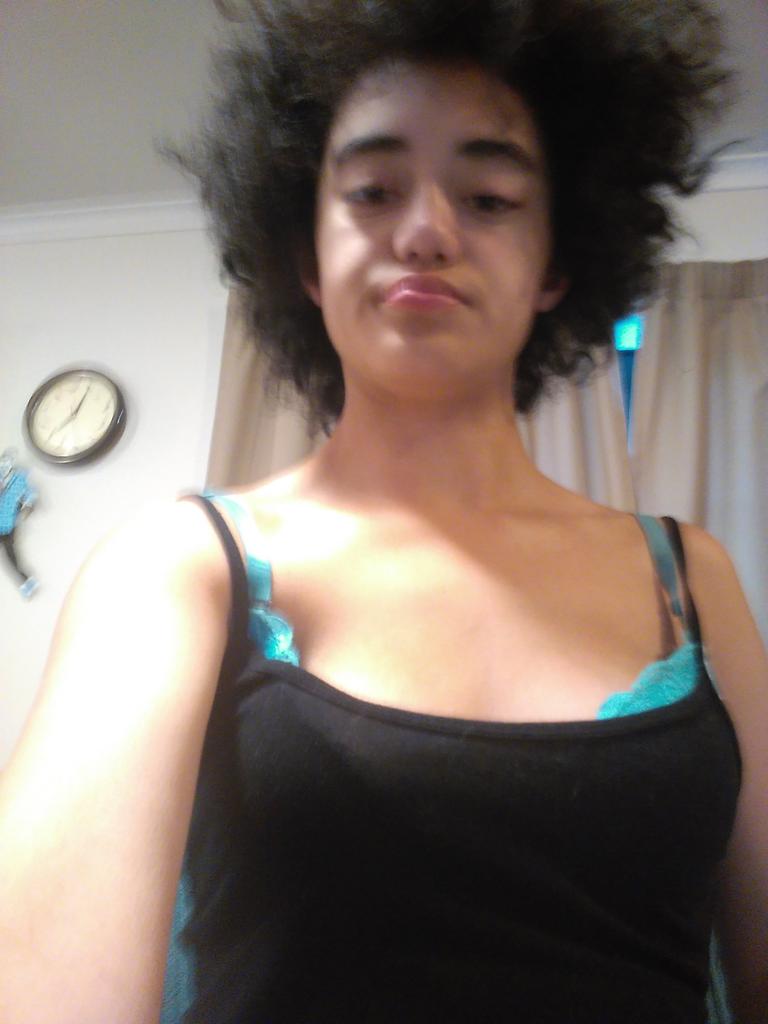 rubyohara44's tweet image. Hi love u