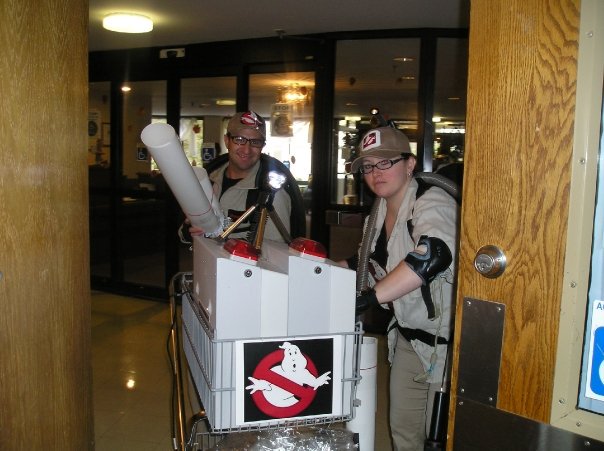 MMArtStudios's tweet photo. #halloweenmemory Making #SNF residents laugh--#Ghostbusters How do you #engage your residents & staff? #HARMONY2015 https://t.co/M4lM6HxlQH
