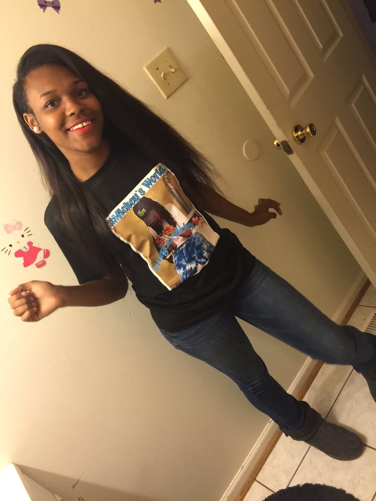 TakeA_MOlly's tweet photo. , ohh yup #Mickey'sWorld👼🏽 https://t.co/6OlgUIwZiM