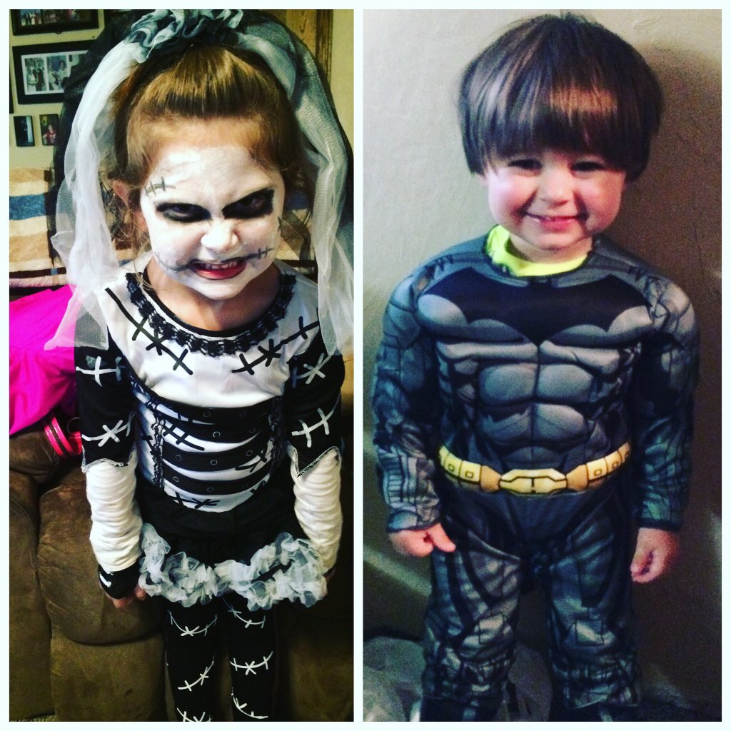 CoriJo_'s tweet photo. Happy Halloween! #2k15 #MonsterBride #Batman https://t.co/hz7A2tZ2Mn